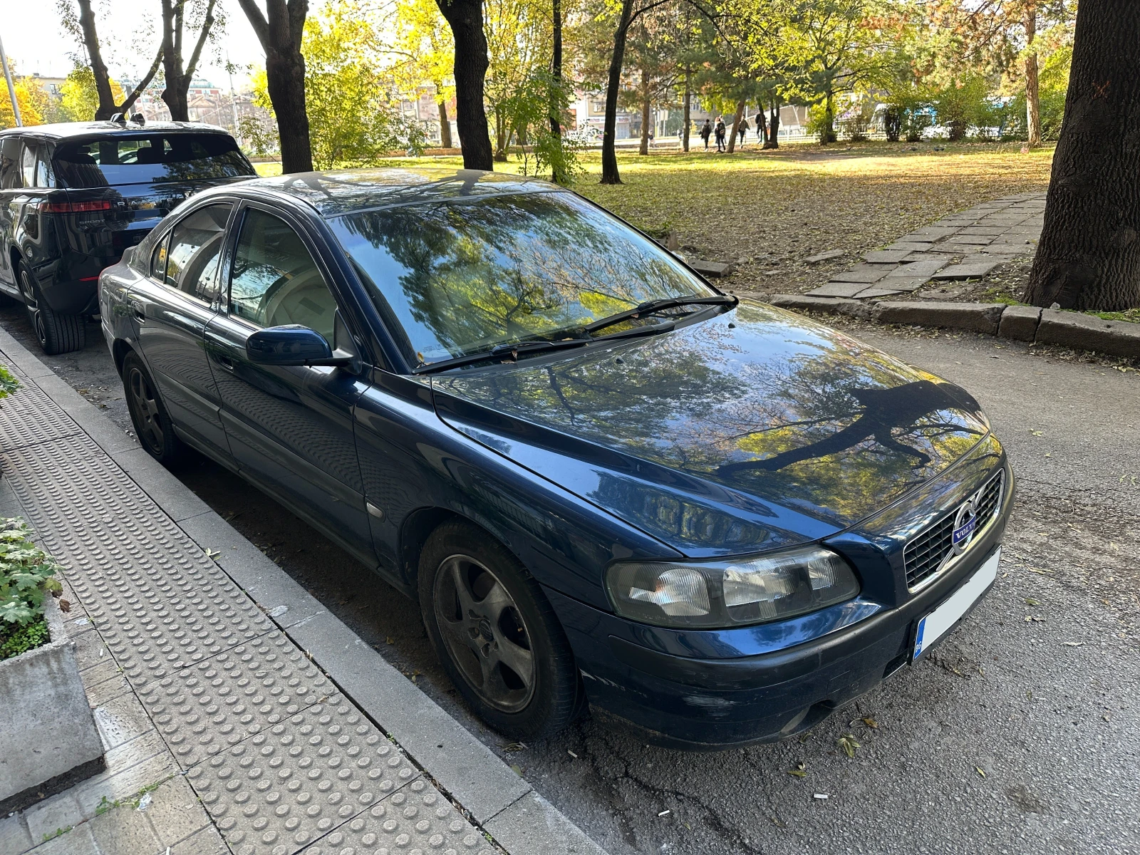 Volvo S60 D5 - изображение 4