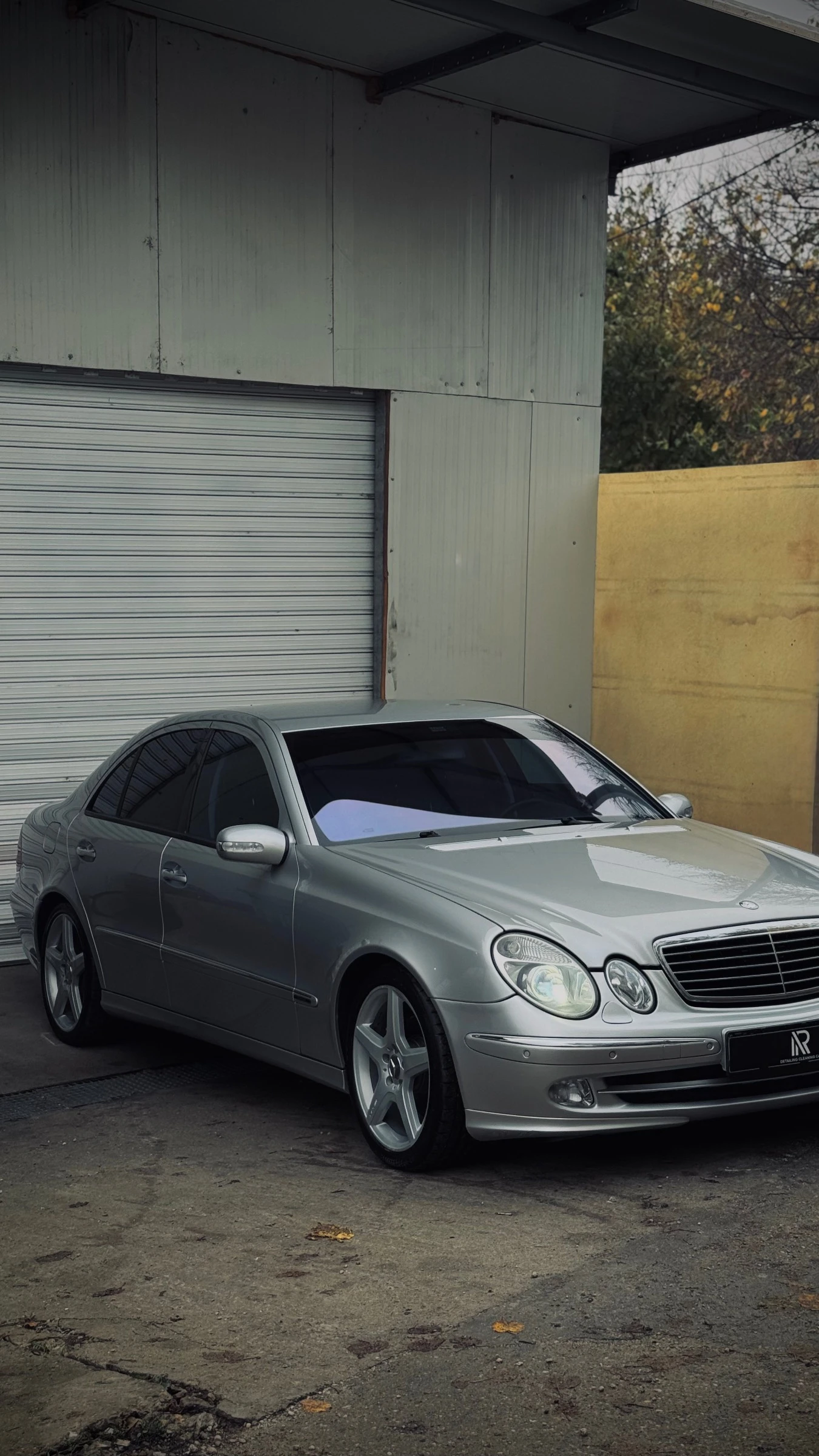 Mercedes-Benz E 320  - изображение 2