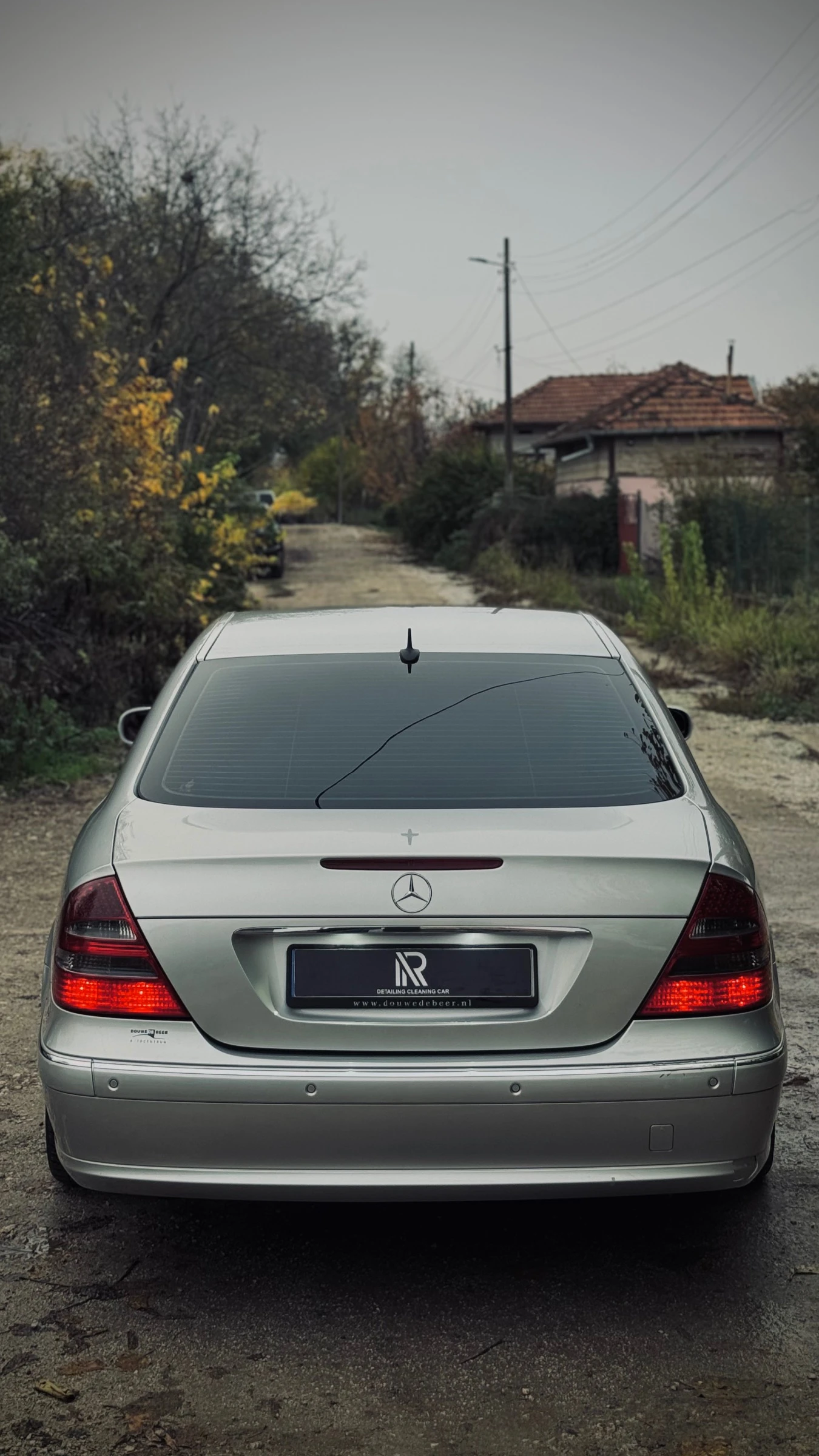 Mercedes-Benz E 320  - изображение 4