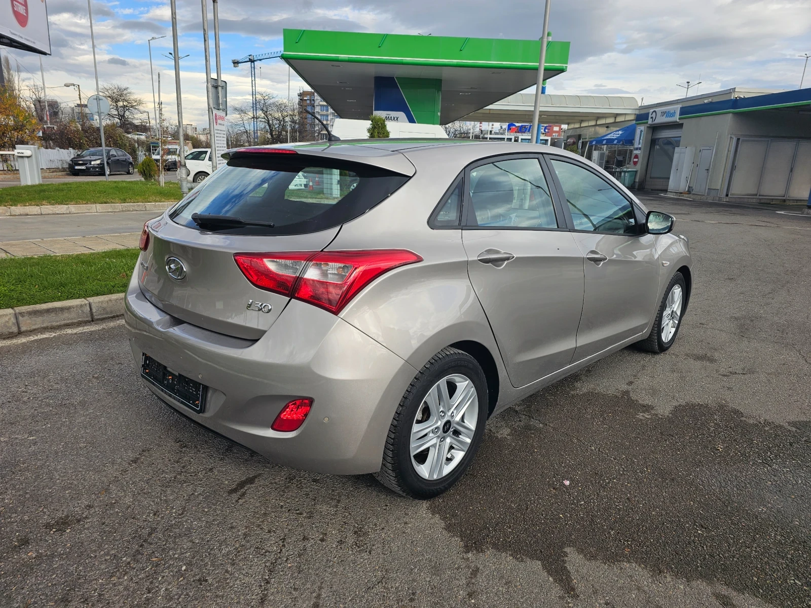 Hyundai I30 1.6 CRDi - изображение 5