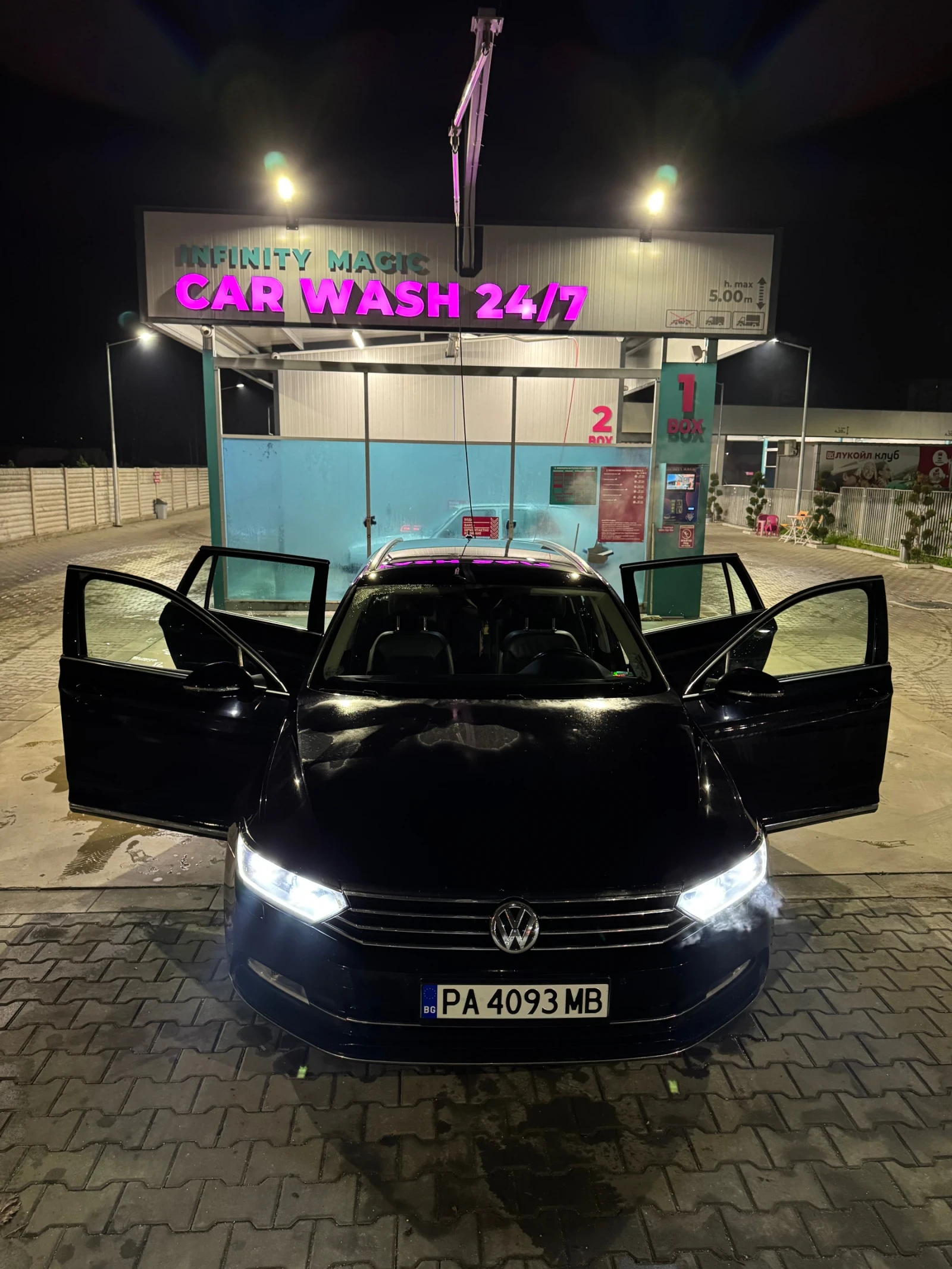 VW Passat 2.0TDI 190�.�. �����  PARKASSIST ����� | Mobile.bg � ����������� 6