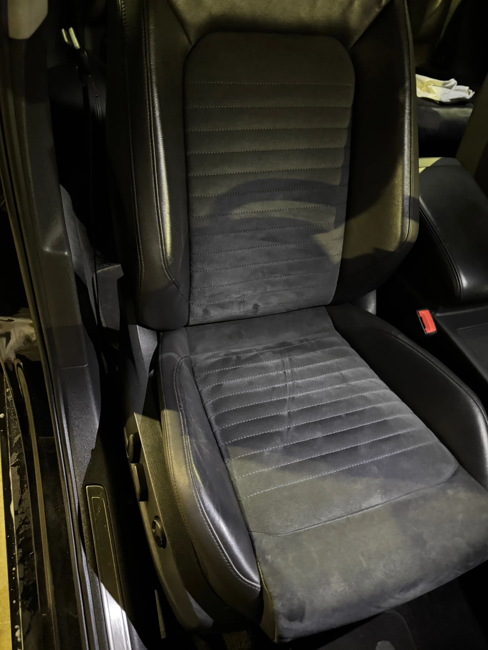 VW Passat 2.0TDI 190�.�. �����  PARKASSIST ����� | Mobile.bg � ����������� 14