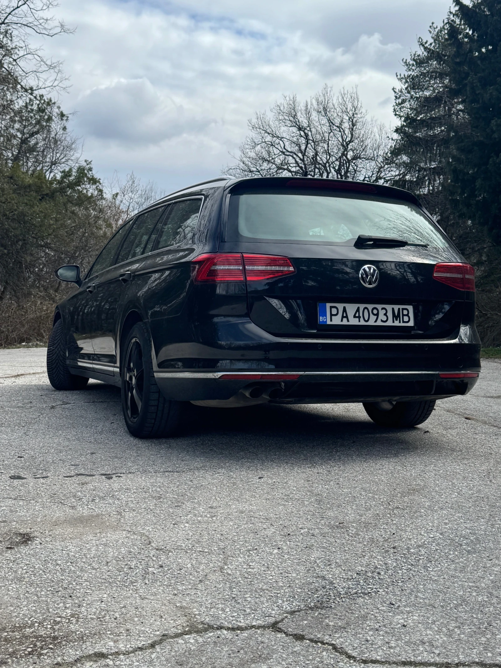 VW Passat !ПРОМО! 2.0TDI 190К.С. РЪЧКА  PARKASSIST МАСАЖ , снимка 3 - Автомобили и джипове - 53768198