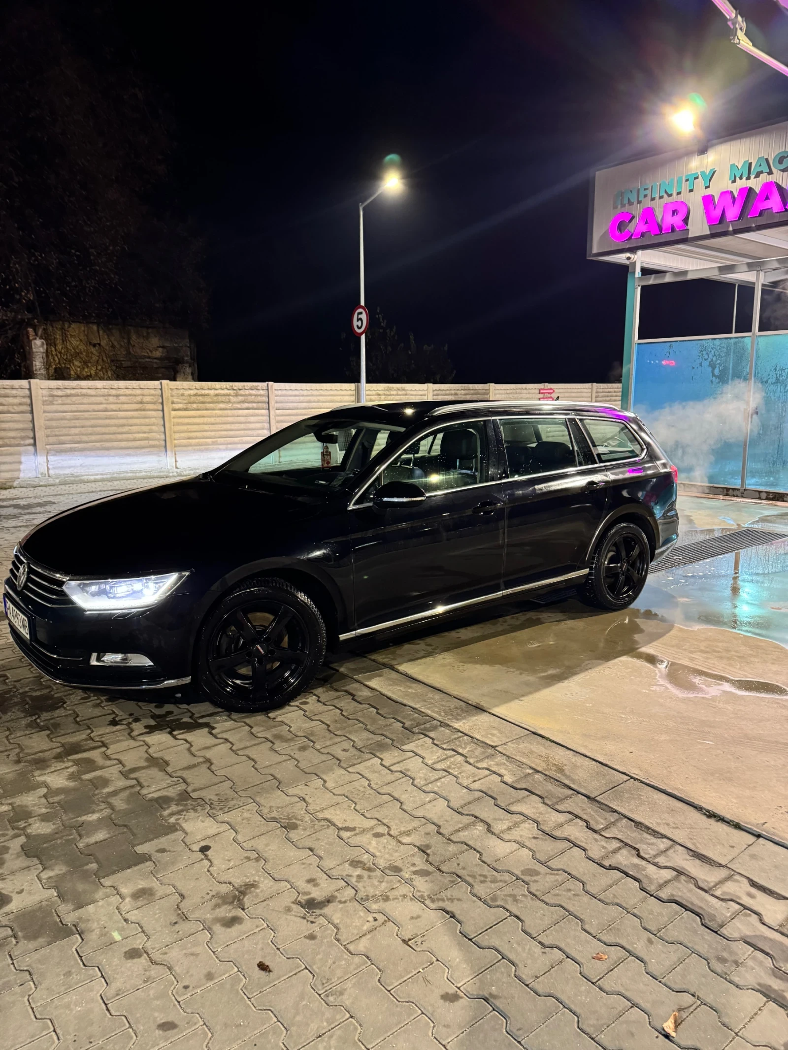 VW Passat 2.0TDI 190�.�. �����  PARKASSIST ����� | Mobile.bg � ����������� 2