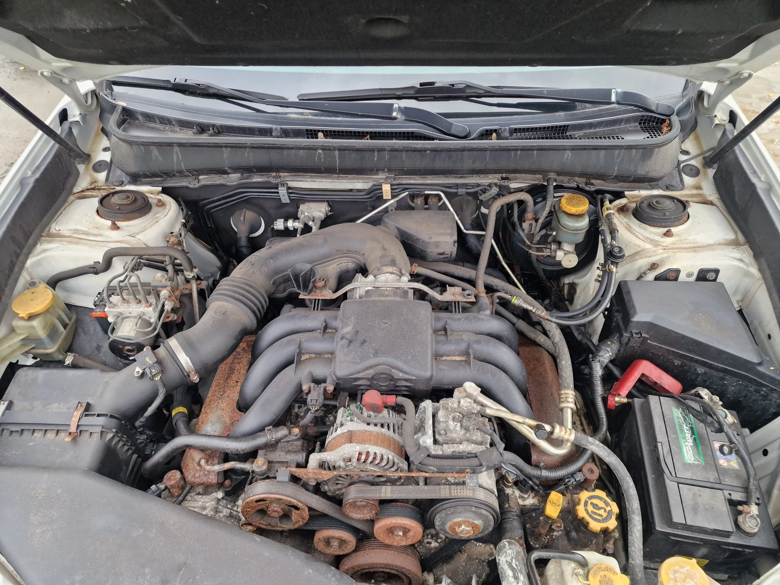 Subaru Outback 3.6R Limited - изображение 5