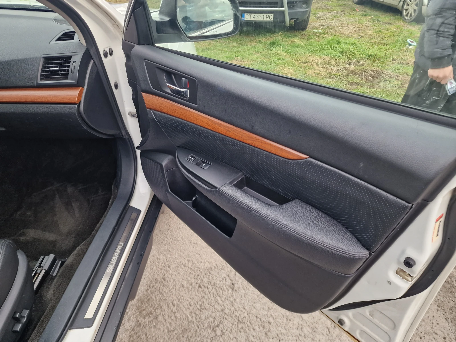 Subaru Outback 3.6R Limited - изображение 9