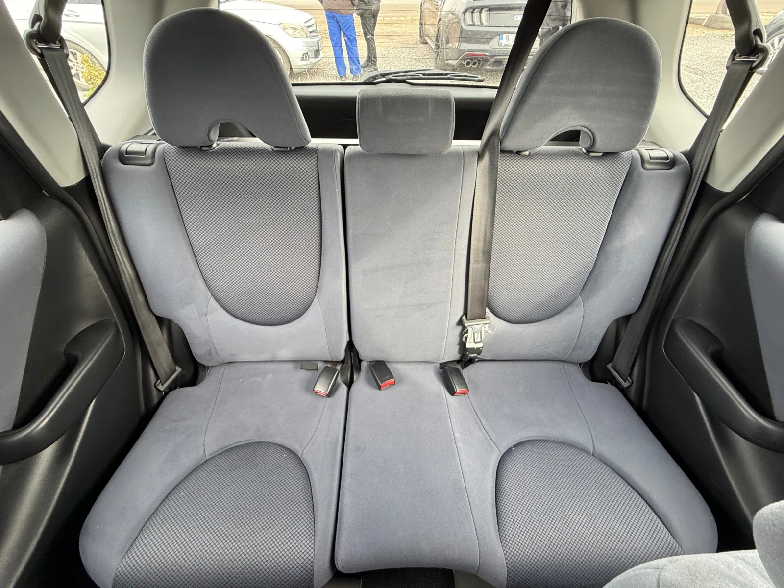 Honda Jazz 1.4i ES SPORT, снимка 17 - Автомобили и джипове - 53617561