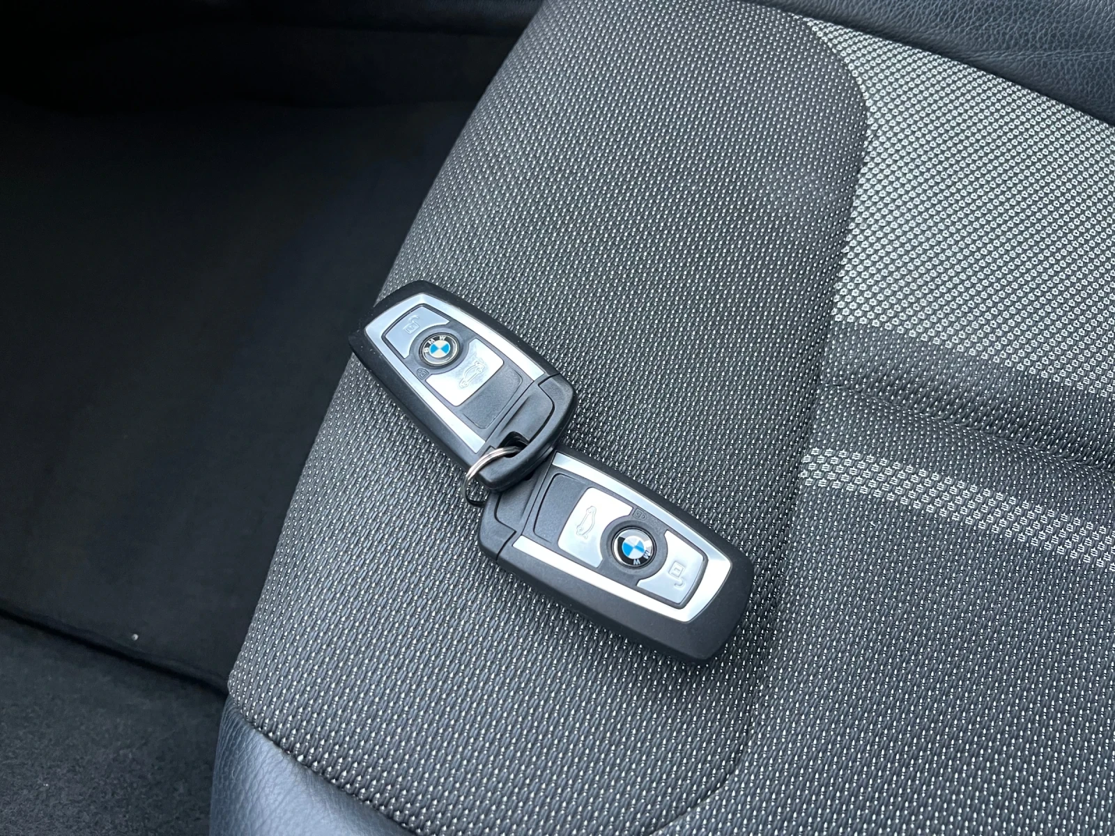 BMW 116 D Face bi-xenon Navi Urban Euro6, снимка 12 - Автомобили и джипове - 53771521