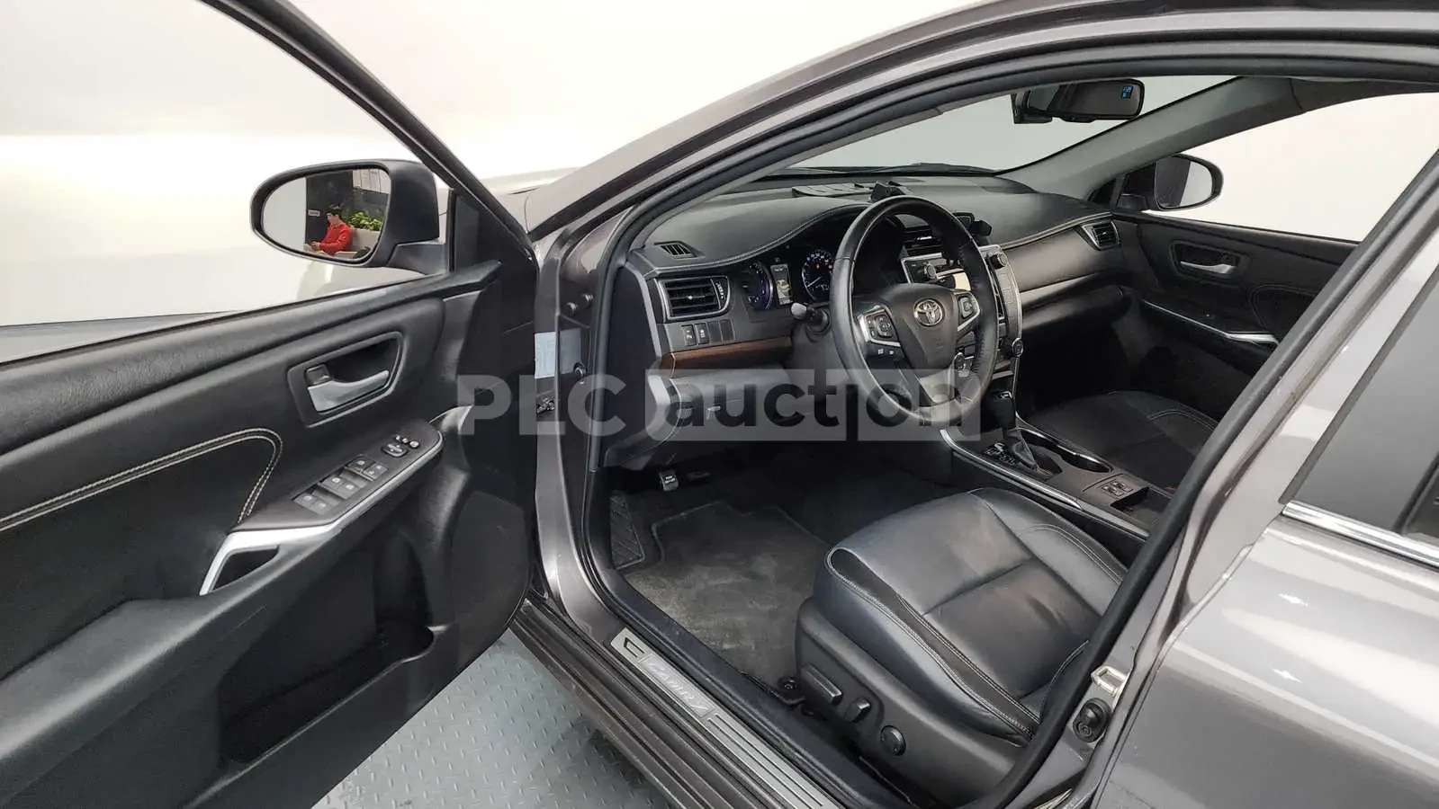 Toyota Camry, снимка 10 - Автомобили и джипове - 54230681