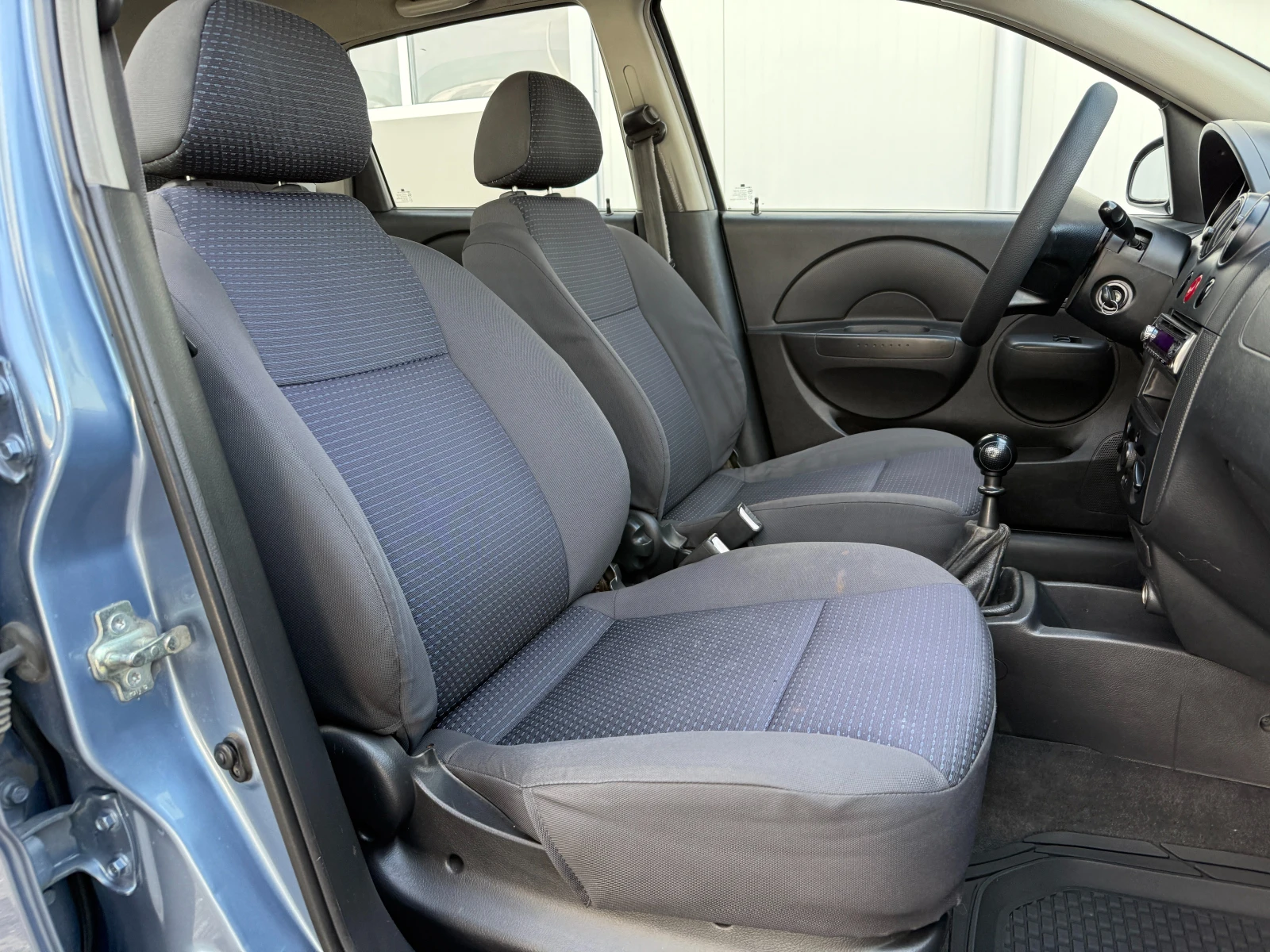 Chevrolet Aveo 1, 4 , снимка 12 - Автомобили и джипове - 54424262