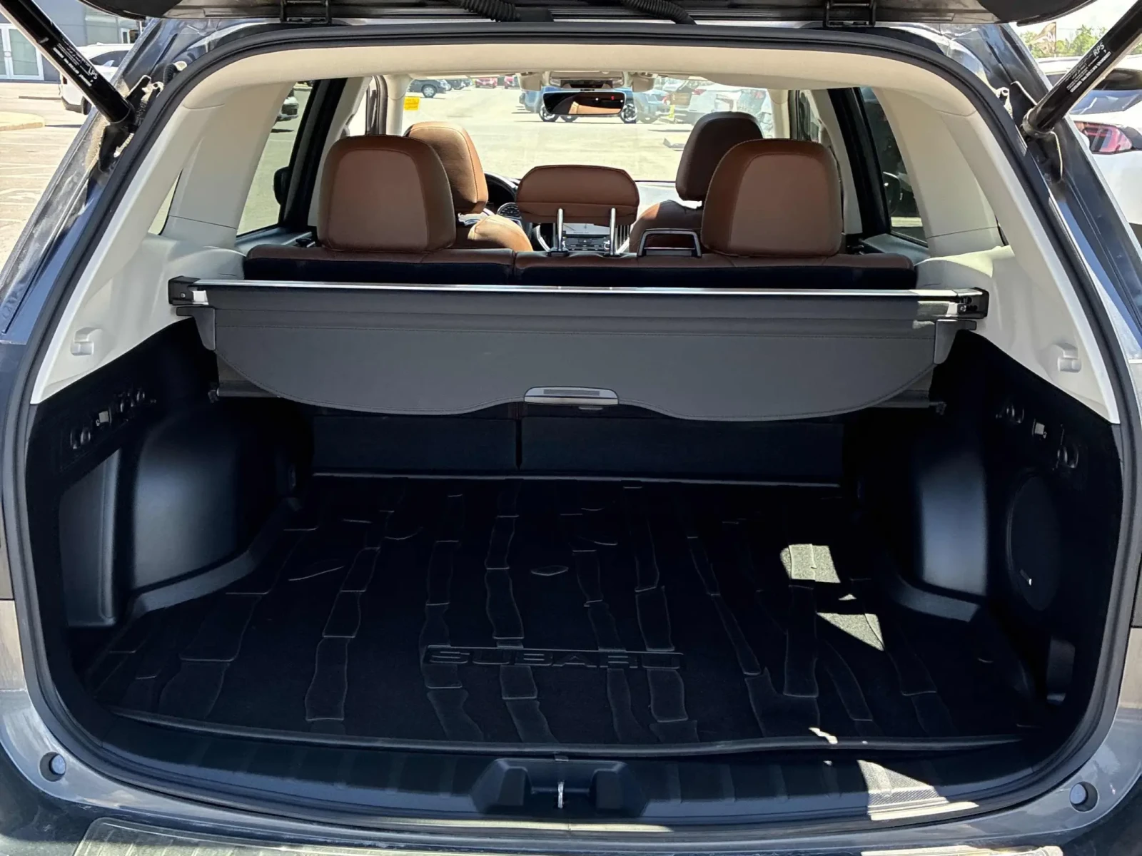 Subaru Forester 2.5 Premier * FULL, снимка 13 - Автомобили и джипове - 54849454