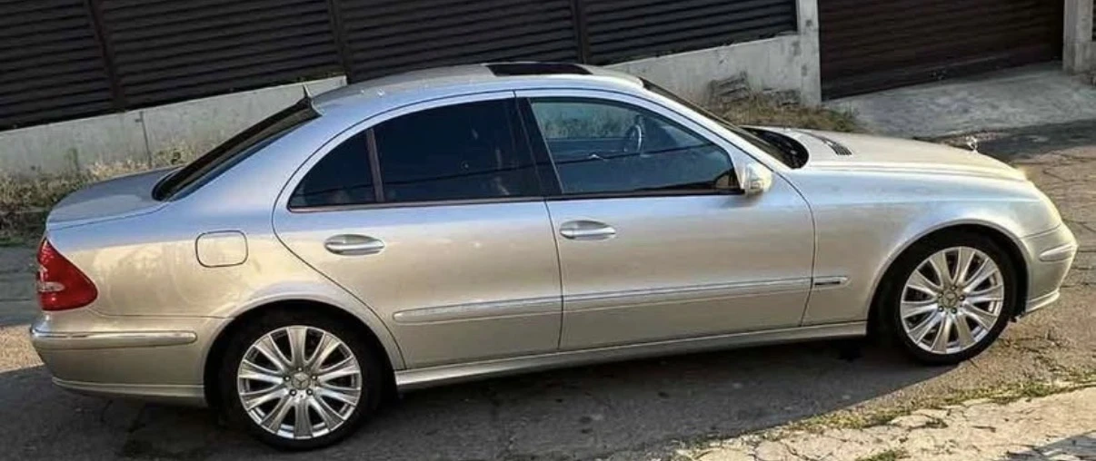 Mercedes-Benz E 500 W211/DISTRONIK, снимка 5 - Автомобили и джипове - 55001767