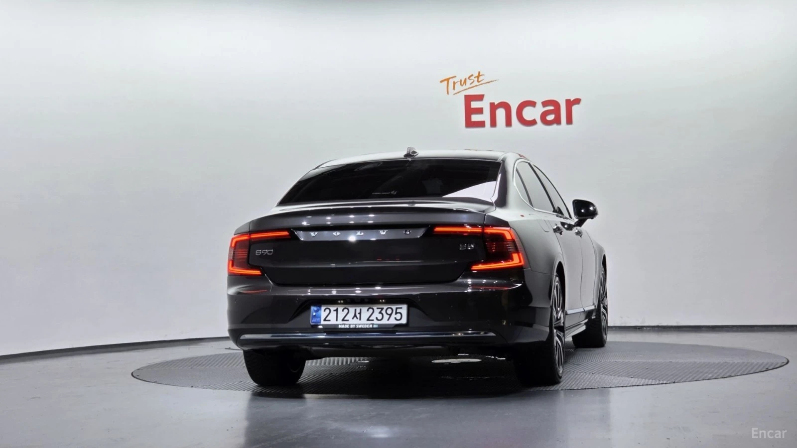 Volvo S90 B5 Inscription* КОЖА* ОБДУХВ* НАВИ* ПАНО, снимка 4 - Автомобили и джипове - 55466524