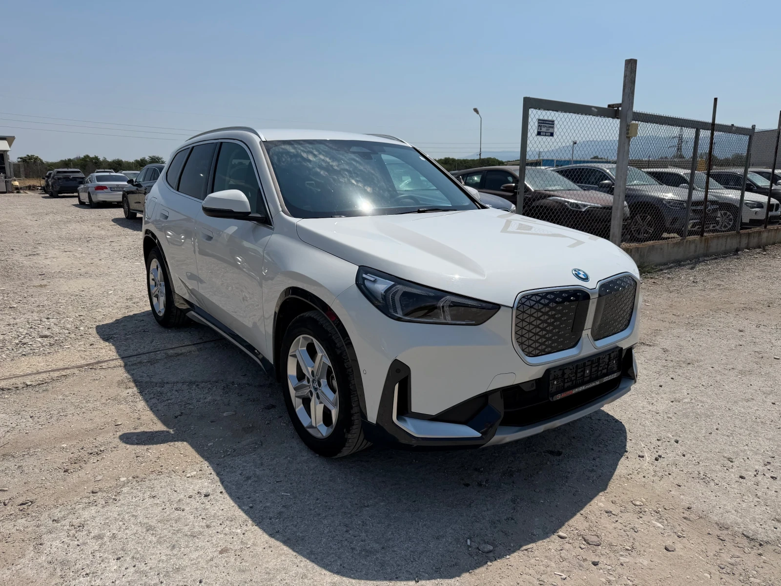 BMW iX1 Е DRIVE20* ГАРАНЦИЯ!!!* x LINE* LED, снимка 3 - Автомобили и джипове - 55704671