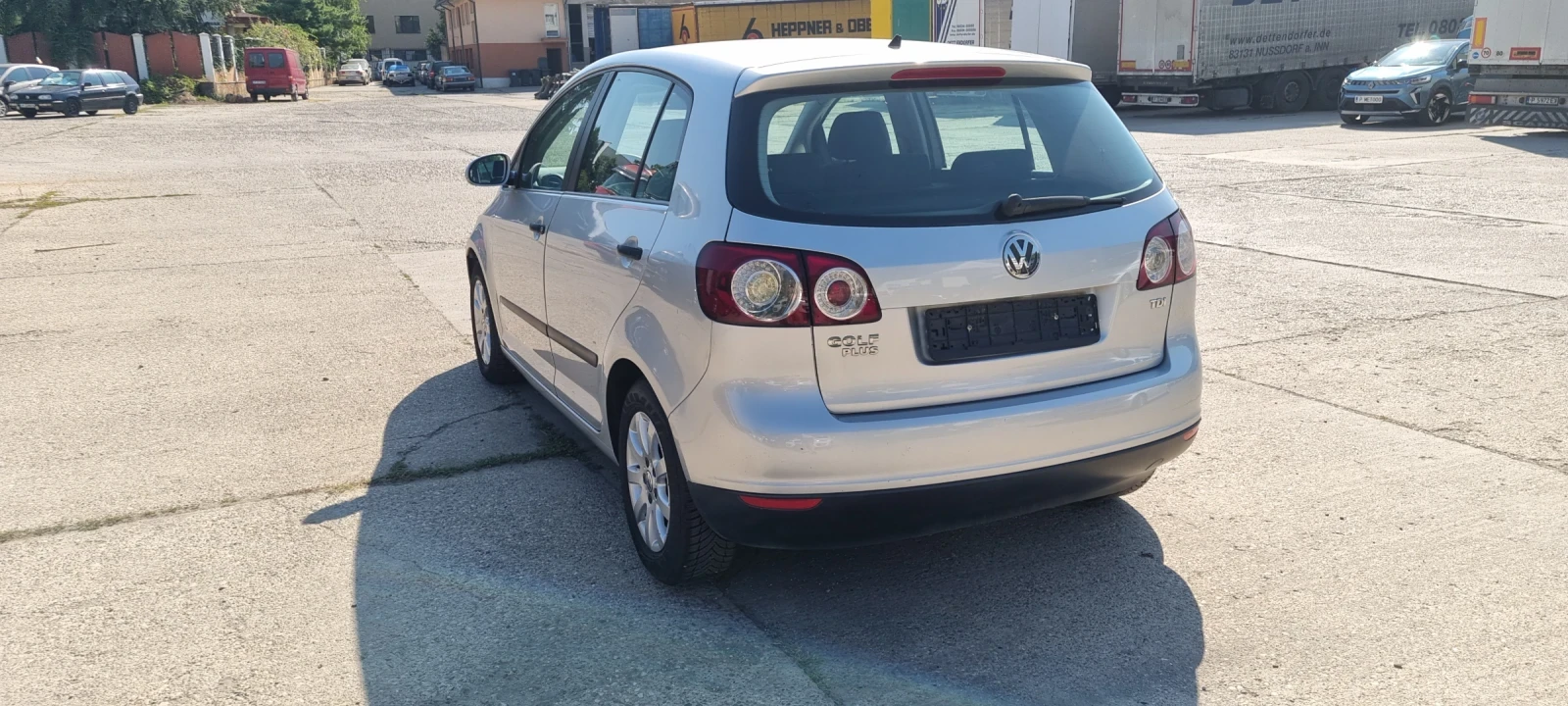 VW Golf Plus 1.9TDI, снимка 5 - Автомобили и джипове - 55752060