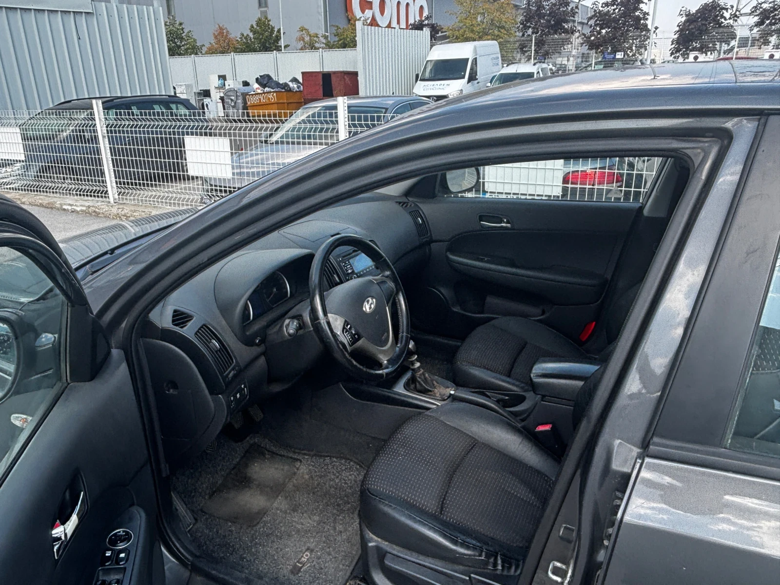 Hyundai I30 1.6 CRDI, снимка 4 - Автомобили и джипове - 55825907
