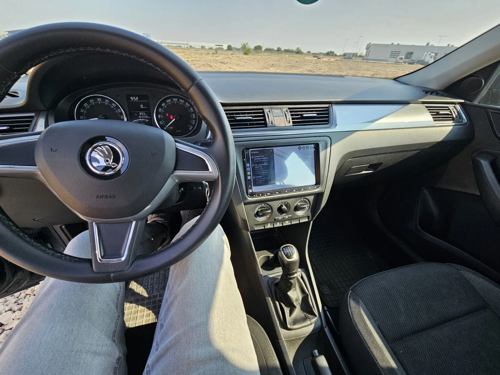 Skoda Rapid Spaceback, снимка 9 - Автомобили и джипове - 55911049