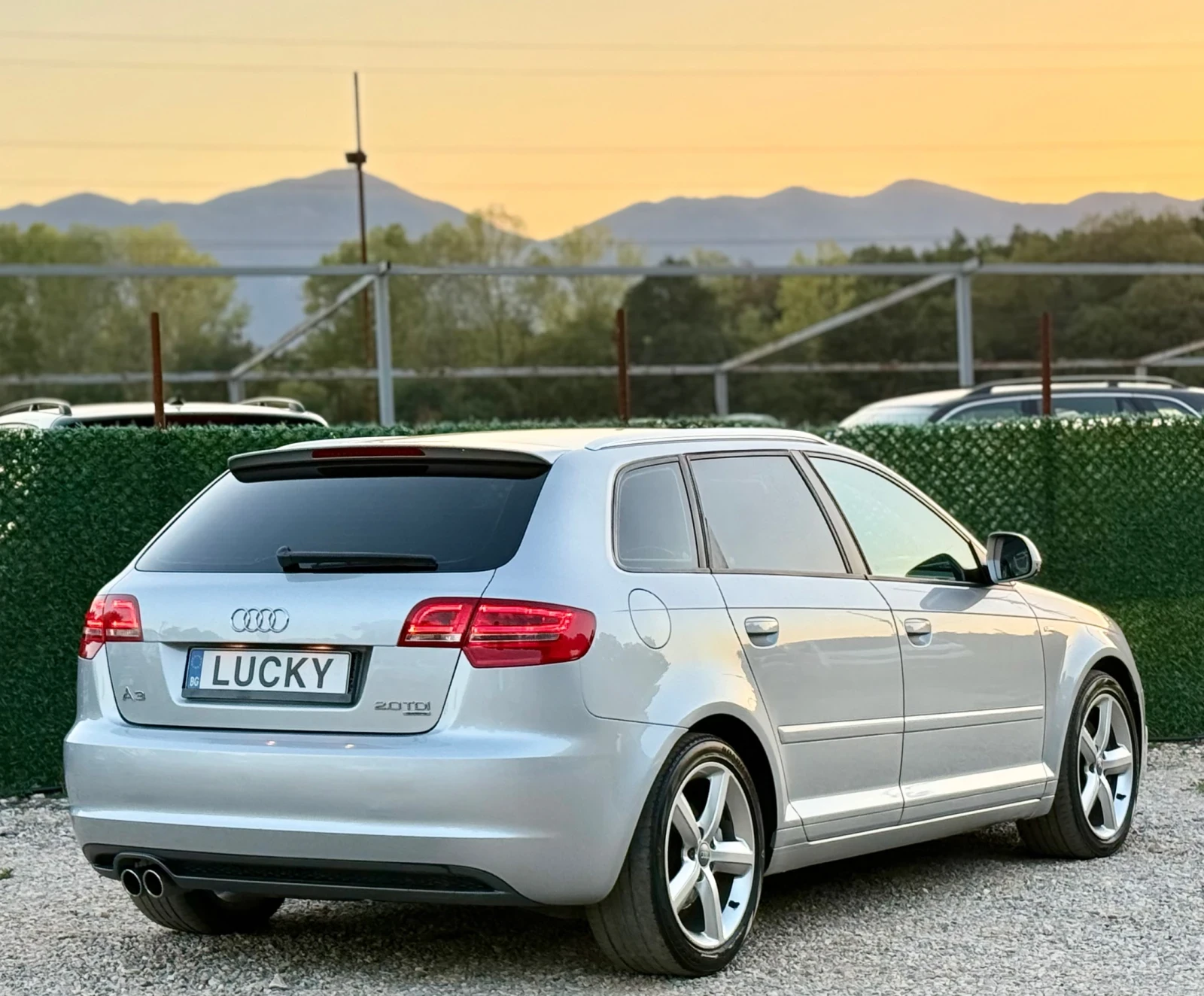 Audi A3 2.0TDi//4x4/S-LINE/XENON/LED/FACELIFT, снимка 7 - Автомобили и джипове - 55987078