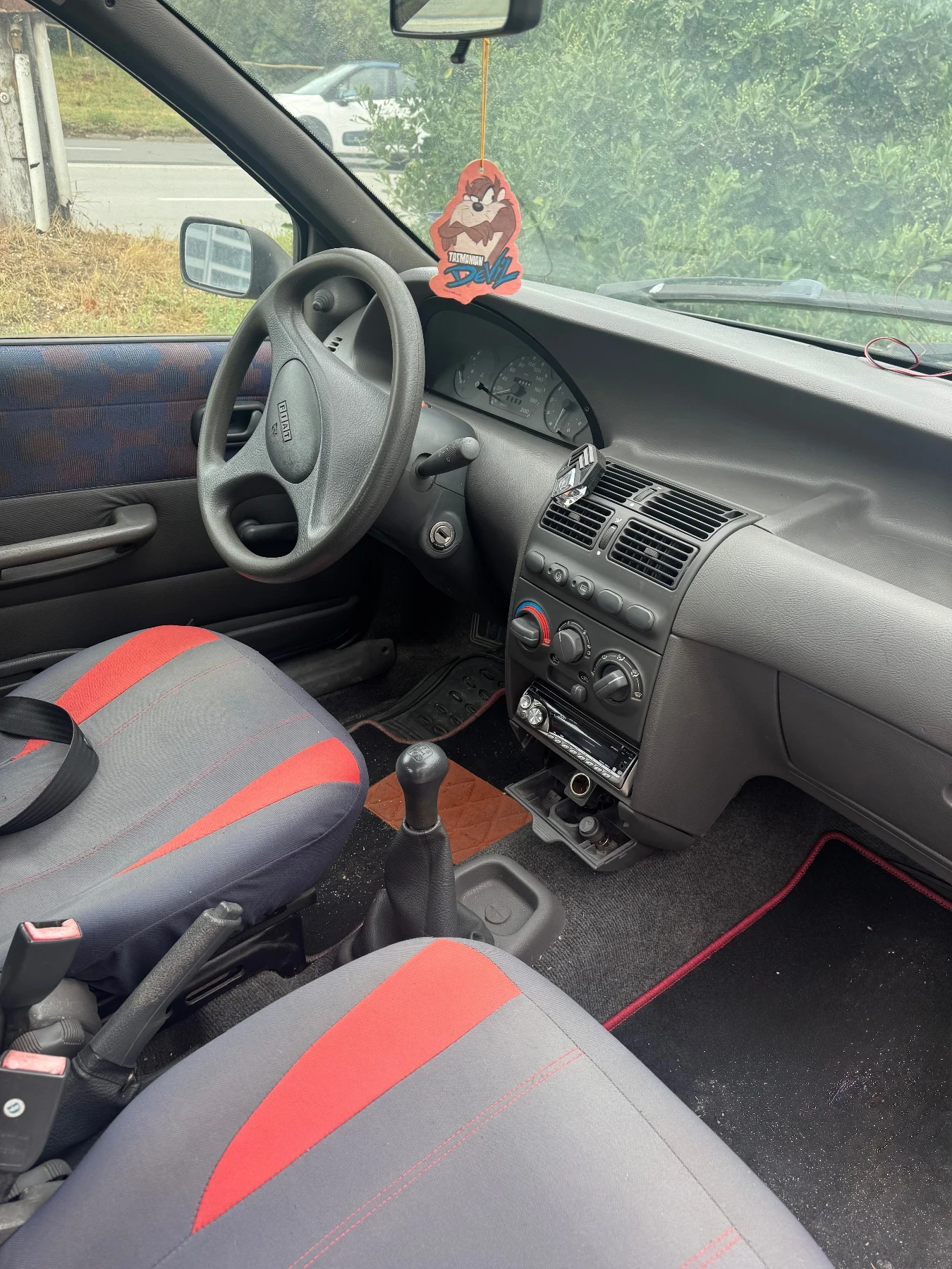 Fiat Punto, снимка 4 - Автомобили и джипове - 56058909