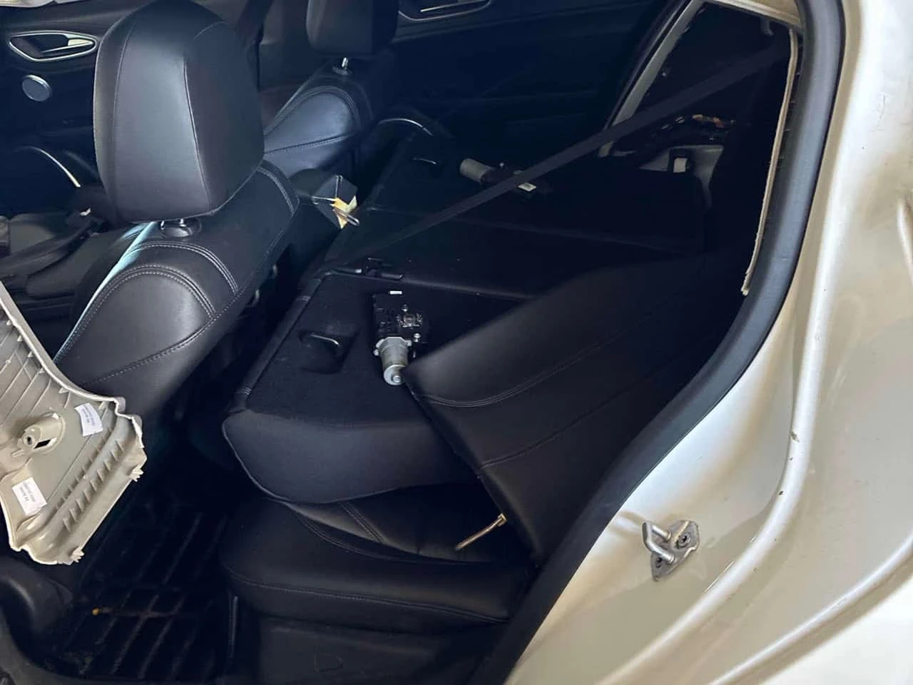 Alfa Romeo Giulia Ti Sport / Distronic / Harman / Carfax  | Mobile.bg � ����������� 11