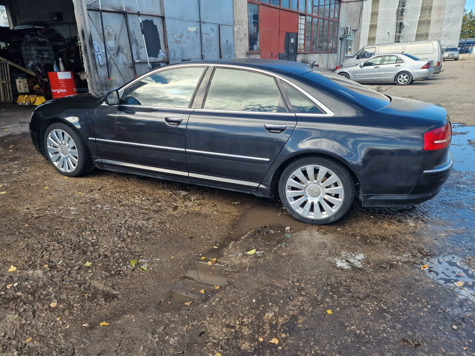 Audi A8, снимка 5 - Автомобили и джипове - 56641658