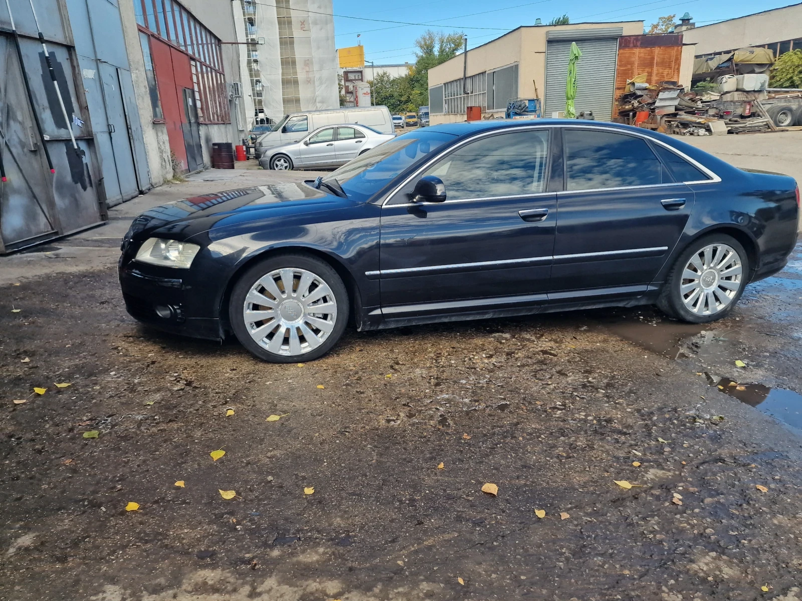 Audi A8, снимка 4 - Автомобили и джипове - 56641658