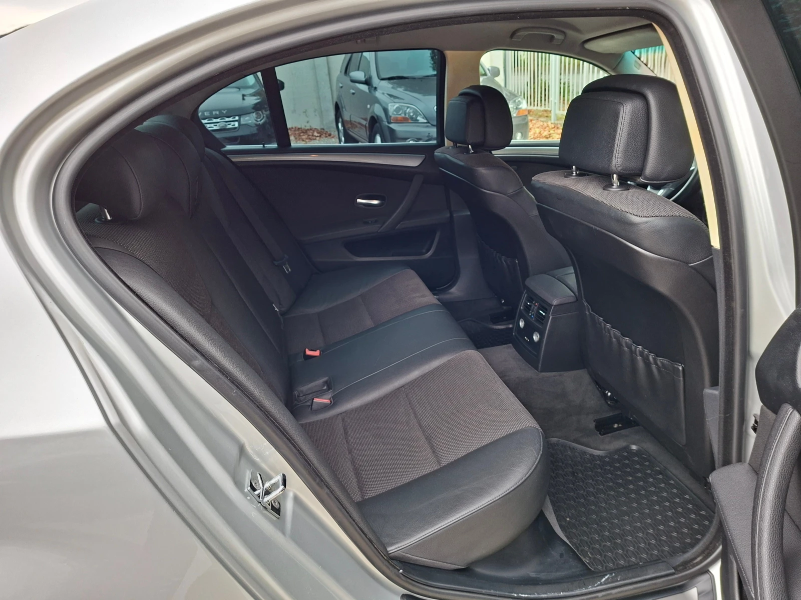 BMW 520 2.0/163ks, снимка 13 - Автомобили и джипове - 56683070