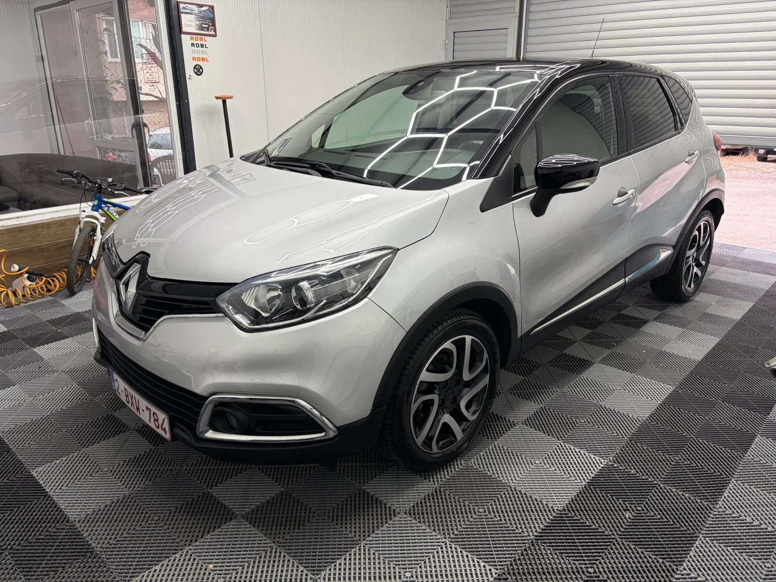 Renault Captur АВТОМАТИК/дизел, снимка 2 - Автомобили и джипове - 56726302