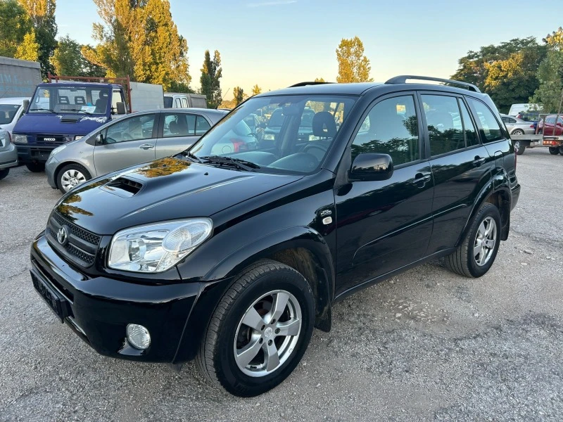 Toyota Rav4 20 D-4D, снимка 2 - Автомобили и джипове - 46554831