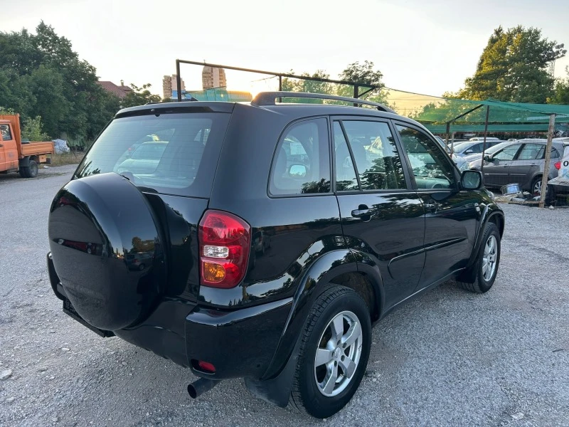 Toyota Rav4 20 D-4D, снимка 5 - Автомобили и джипове - 46554831