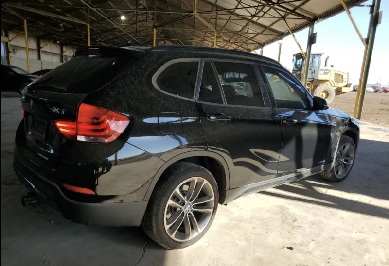 BMW X1, снимка 4 - Автомобили и джипове - 48367144