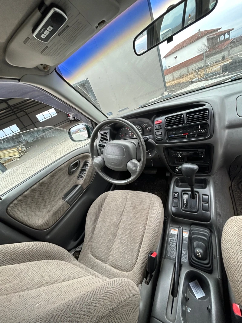 Suzuki Grand vitara 2.5 Автомат Газ Сменена верига, снимка 10 - Автомобили и джипове - 49188205