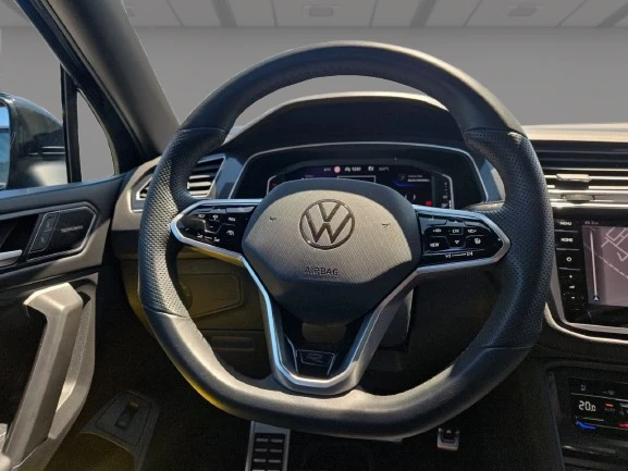 VW Tiguan Allspace 2.0 TDI 4Motion = R-line = Гаранция, снимка 10 - Автомобили и джипове - 55736932