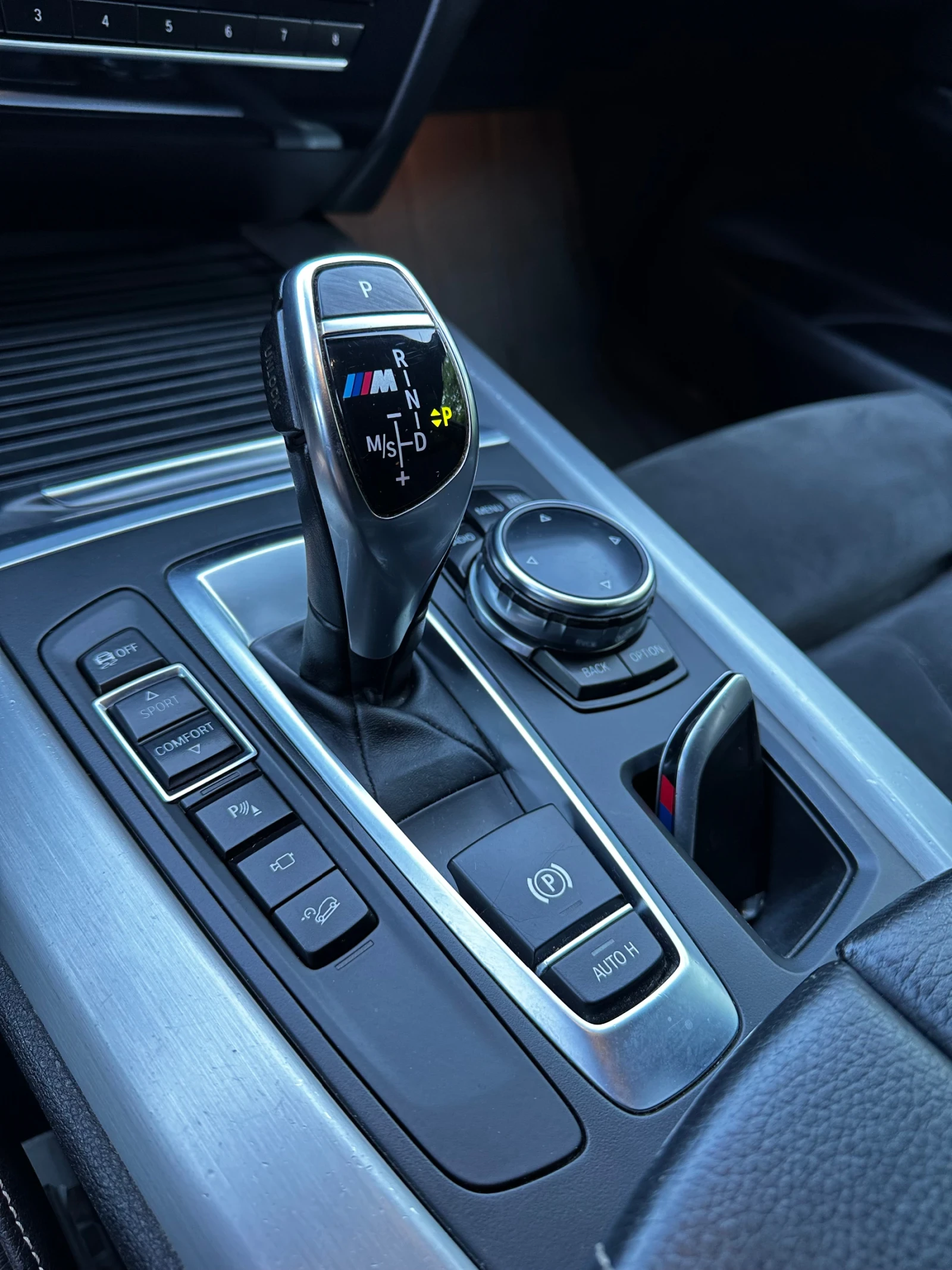 BMW X5 M50d ВЕРИГИ ЛАГЕРИ, снимка 14 - Автомобили и джипове - 54680633
