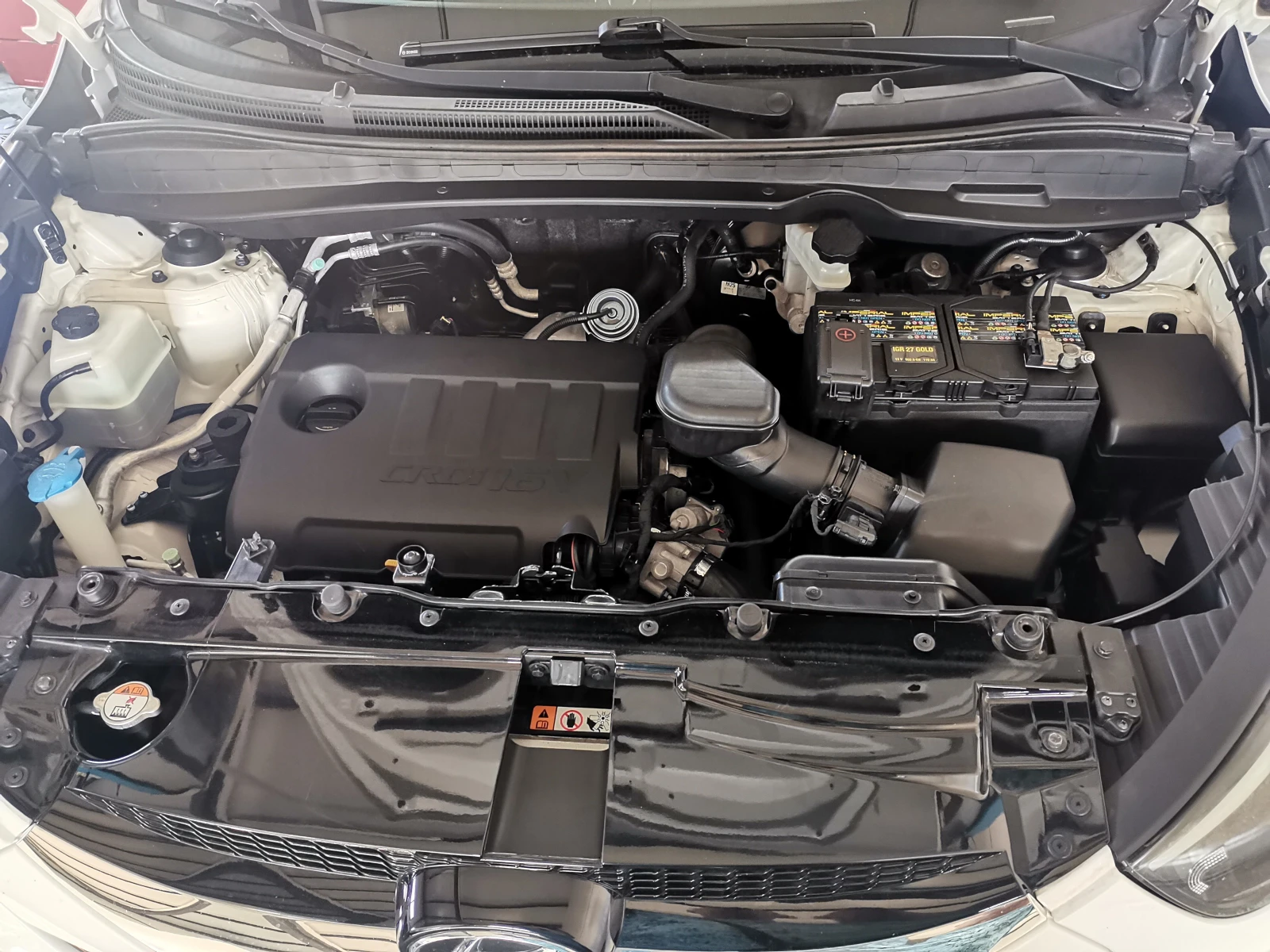 Hyundai IX35 1, 7cdti фейс, снимка 9 - Автомобили и джипове - 54703087
