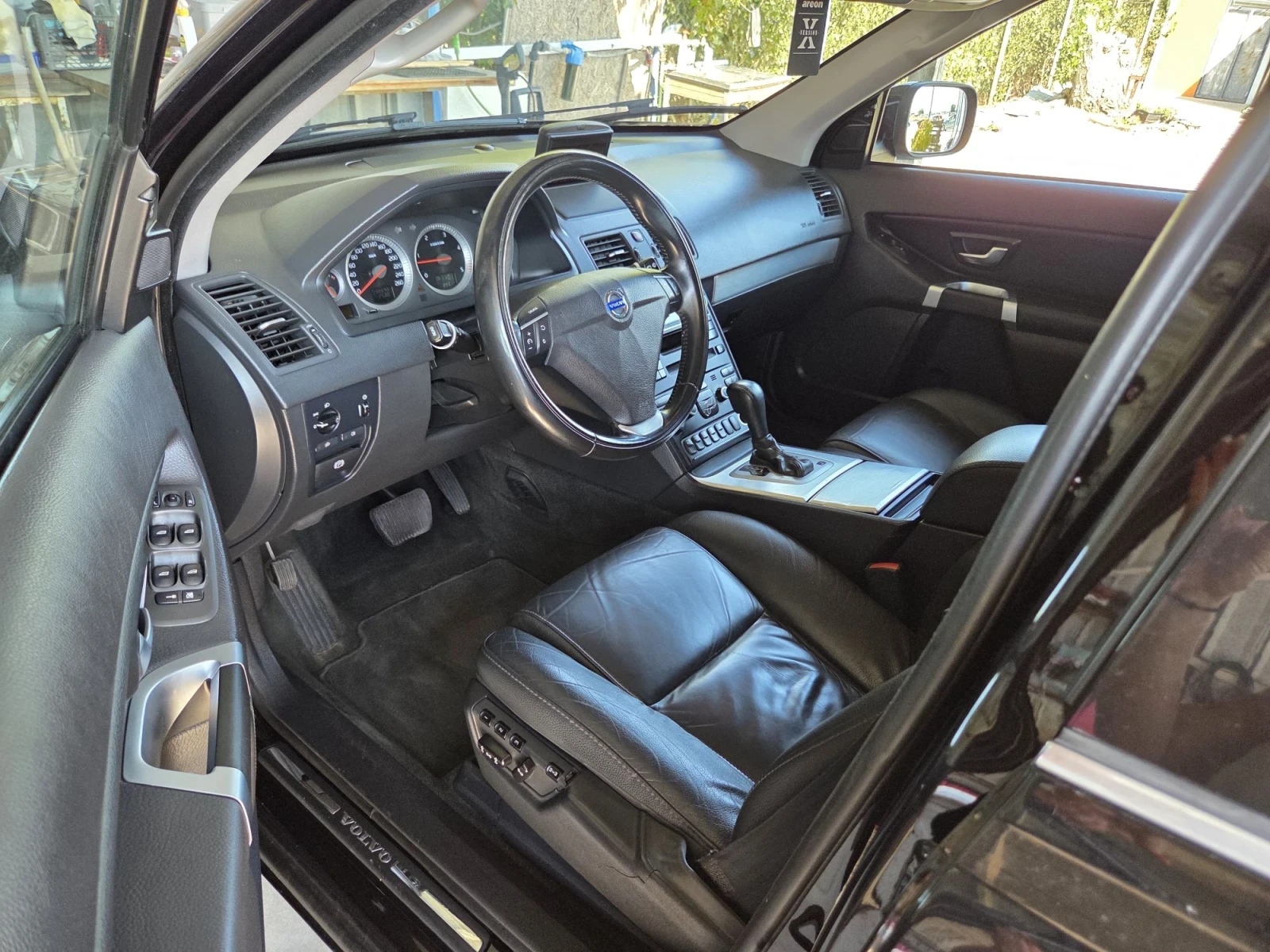 Volvo Xc90 2.4 D5, снимка 6 - Автомобили и джипове - 55637265