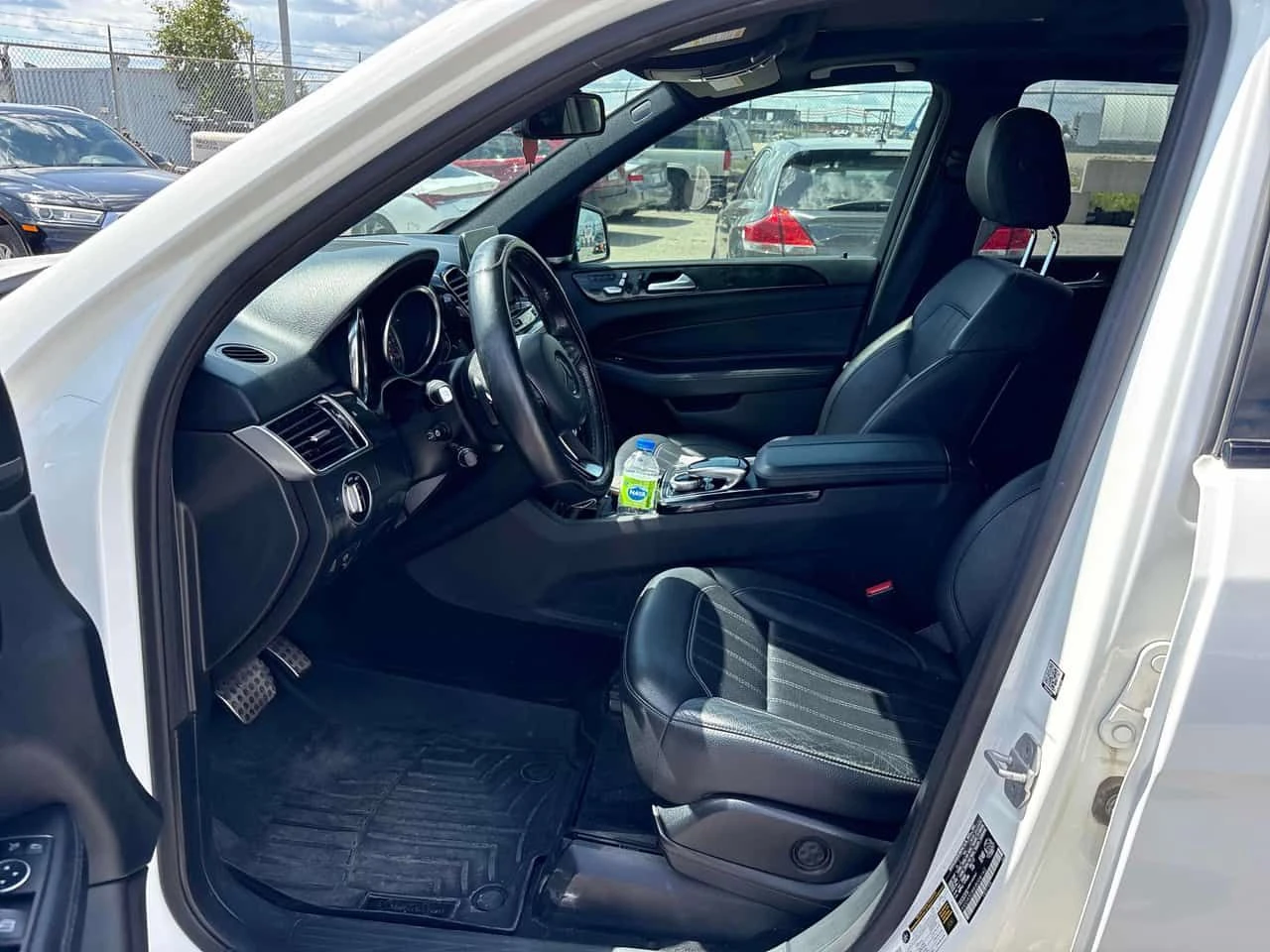Mercedes-Benz GLE 400 4MATIC* DISTRONIC* 360* H/K* , снимка 17 - Автомобили и джипове - 55711182