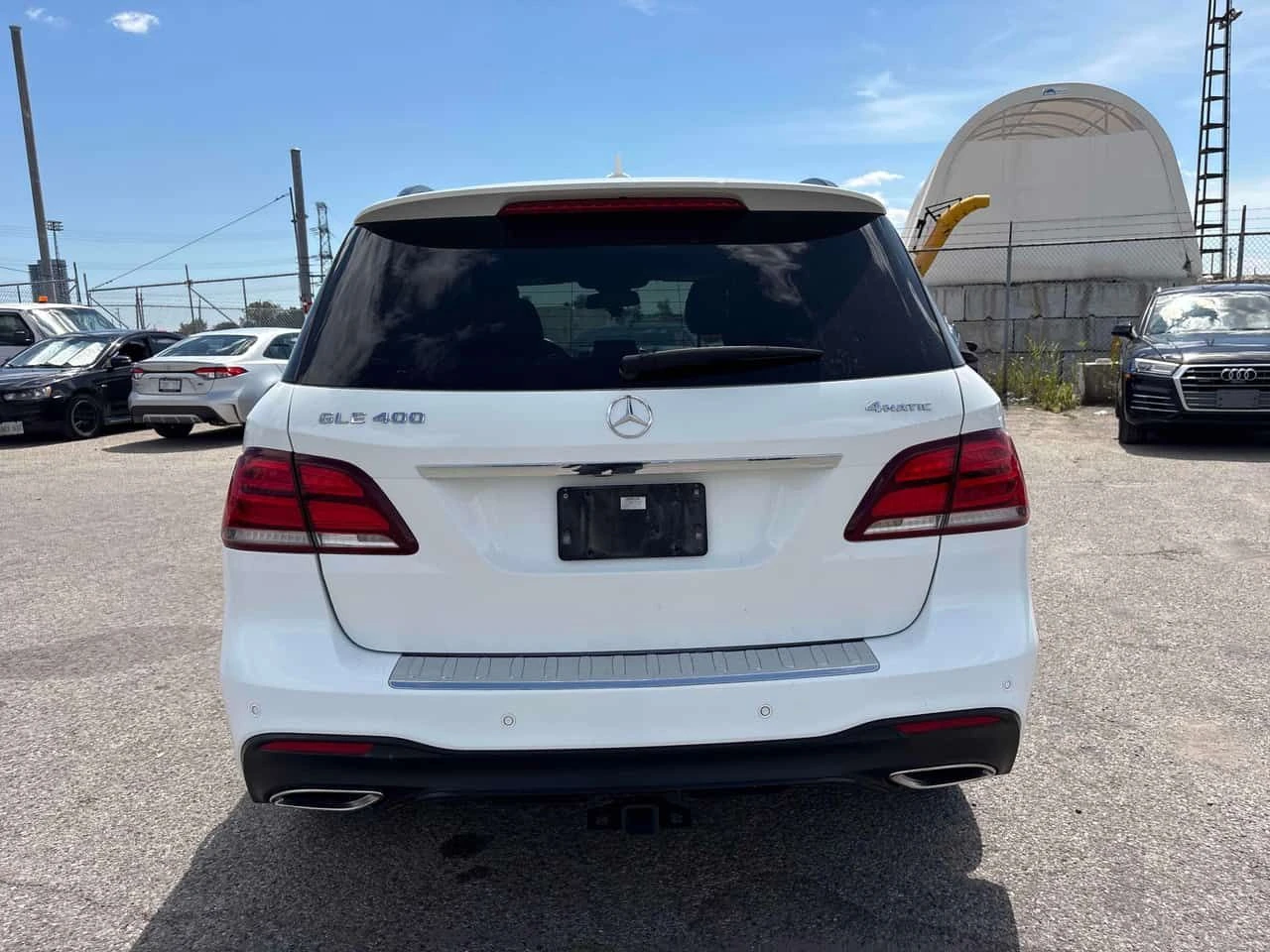 Mercedes-Benz GLE 400 4MATIC* DISTRONIC* 360* H/K* , снимка 4 - Автомобили и джипове - 55711182