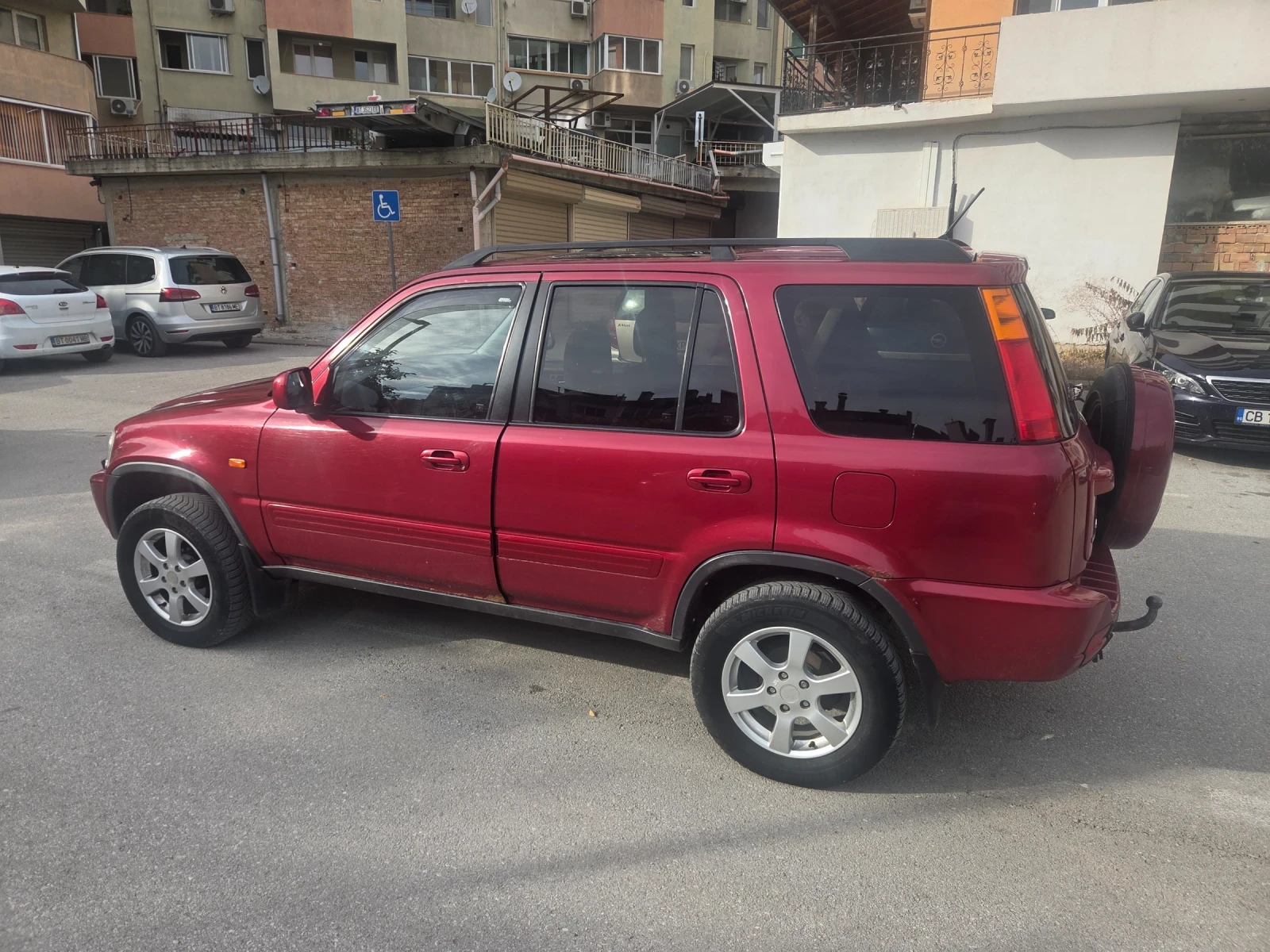 Honda Cr-v, снимка 2 - Автомобили и джипове - 56546595
