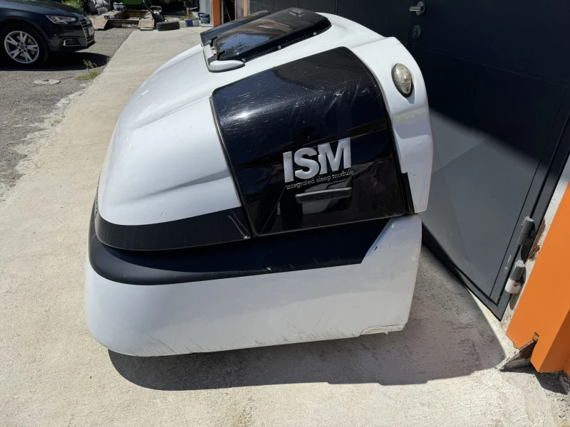 Mercedes-Benz Sprinter спалната надстройката с монтаж, снимка 2 - Бусове и автобуси - 48626826