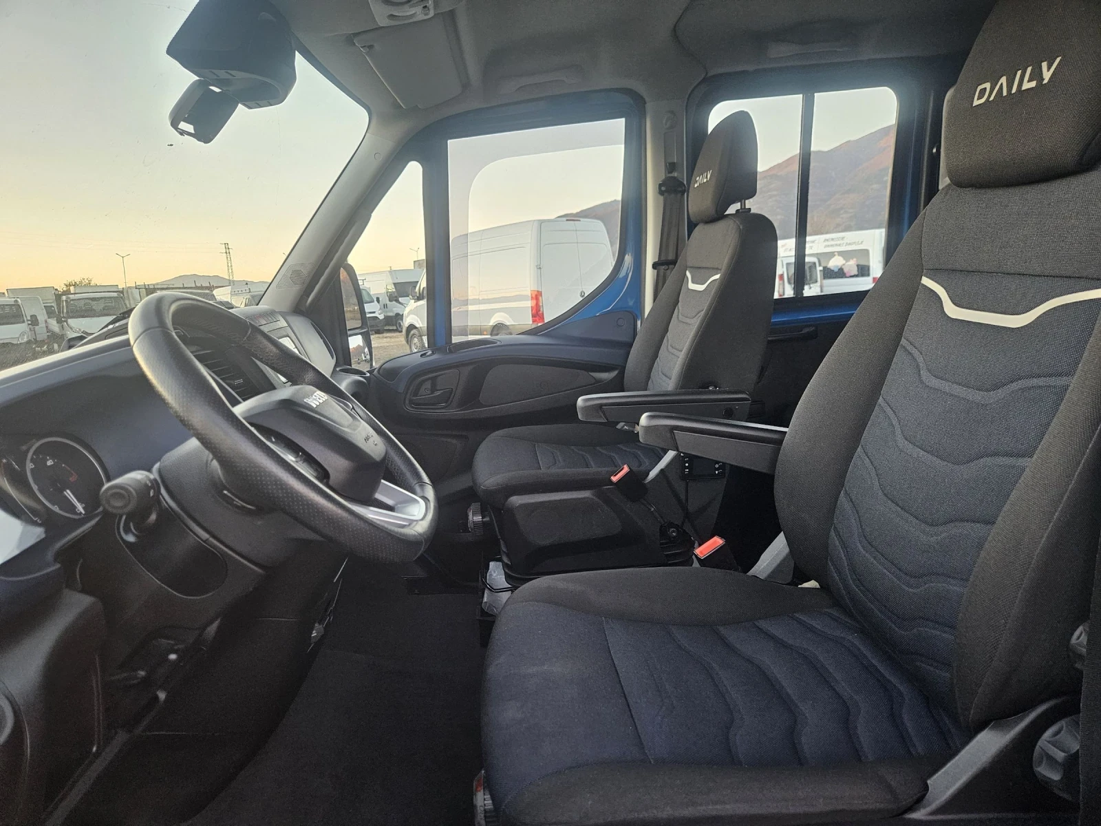 Iveco Daily 70-180, 6 места , 6 метра дължина , Климатик, Печк - изображение 9