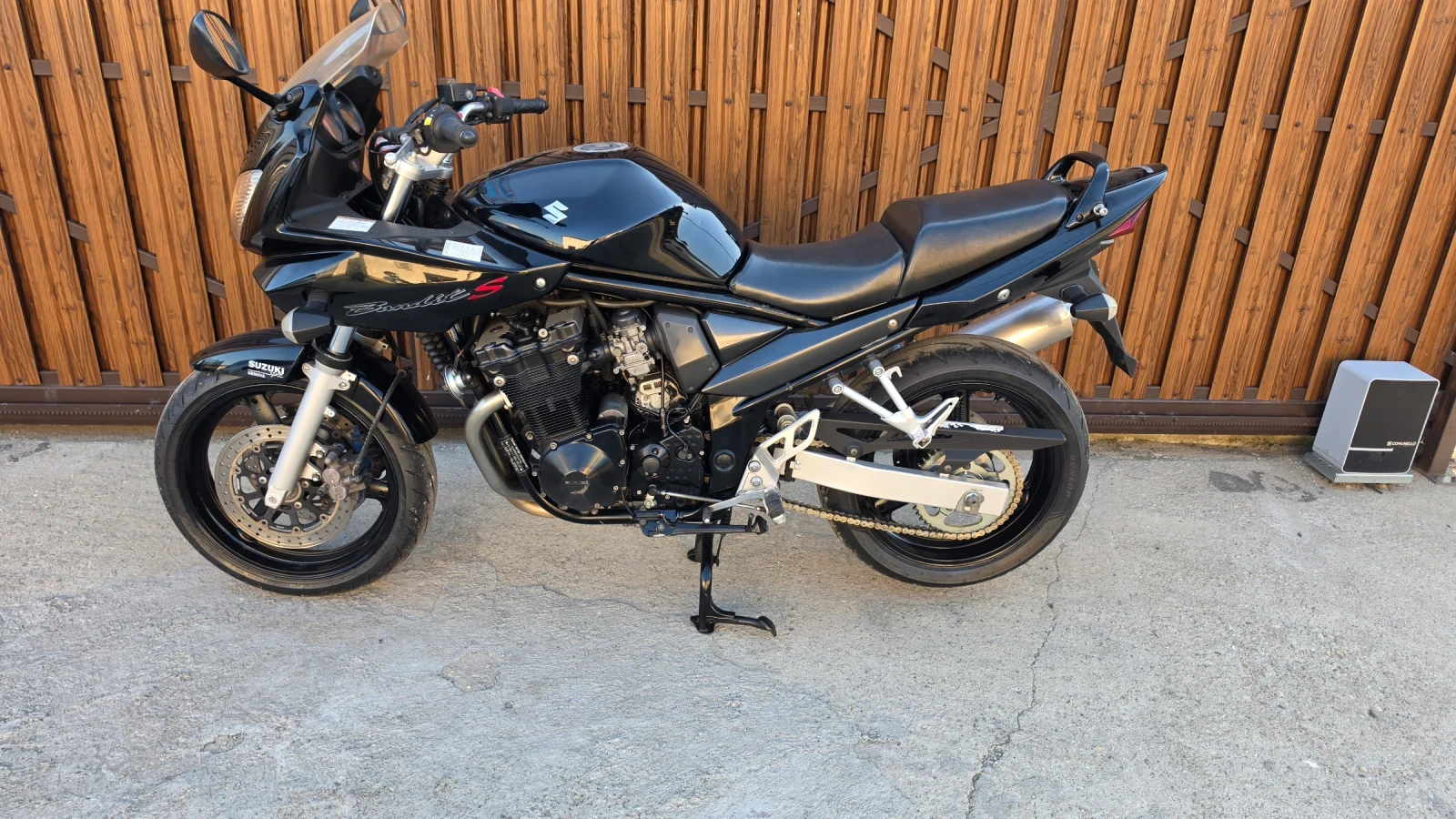 Suzuki Bandit 650 S
