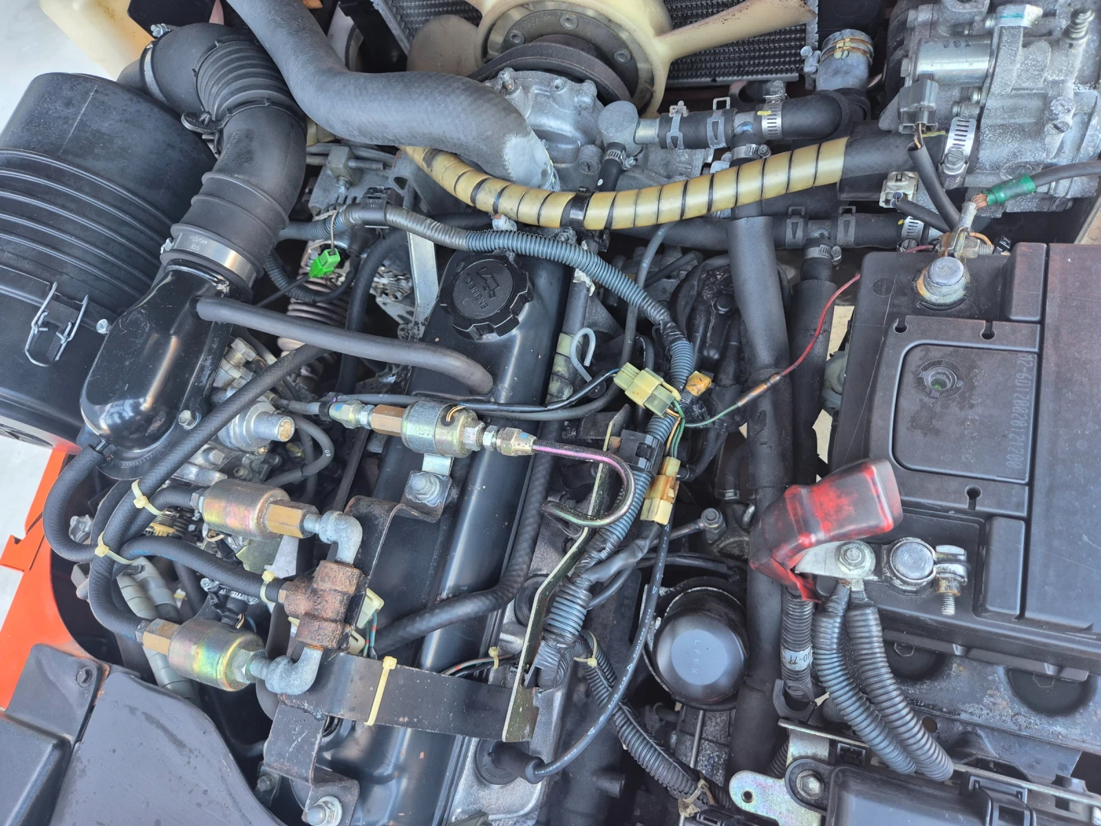  Toyota 1.8  /  -  /  /   | Mobile.bg   16