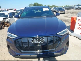 Audi E-Tron Premium Quattro, снимка 13
