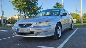 Снимка Honda Accord