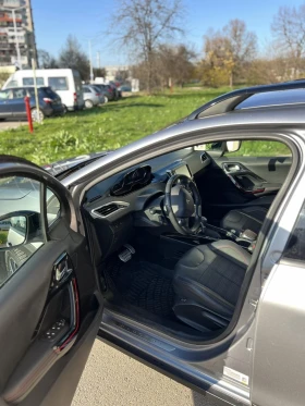 Peugeot 2008 GT/AUTOMATIC/CARPLAY | Mobile.bg    5
