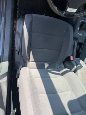 VW Golf 1.9 TDI 105 - 1999 € / 3909.70 лв. - 33920936 5