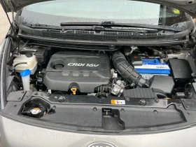 Kia Carens 1, 7 CRDI - 5850 € / 11441.61 лв. - 48673485 10