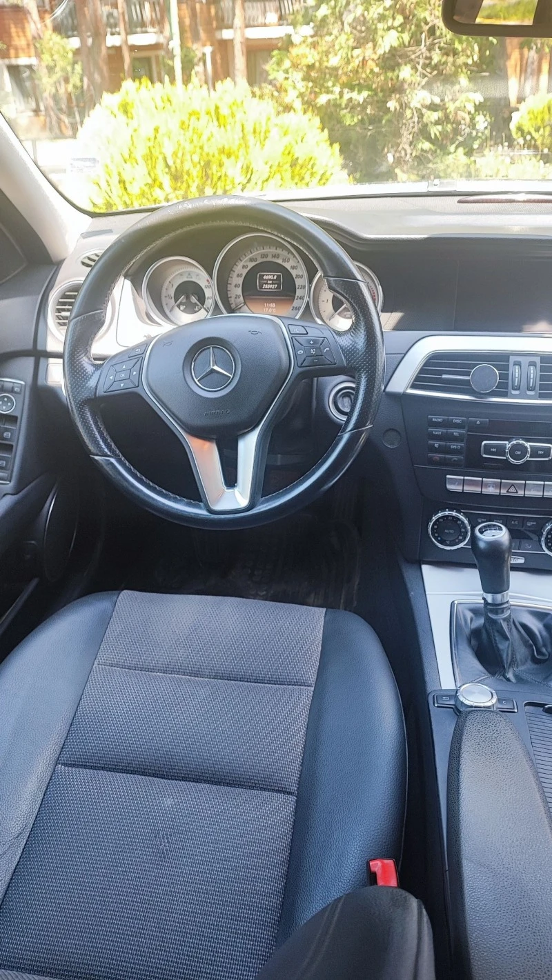 Mercedes-Benz C 220 CDI BLUEEFF, снимка 16 - Автомобили и джипове - 46611674