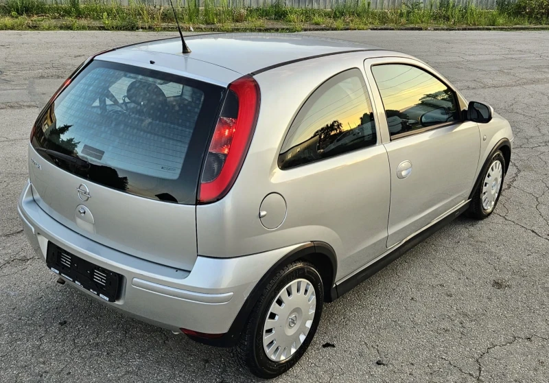 Opel Corsa 1.0#Климатик#, снимка 6 - Автомобили и джипове - 47740008